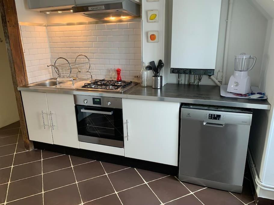 Nevers, Appartement De Standing Proche De La Gare Exteriér fotografie