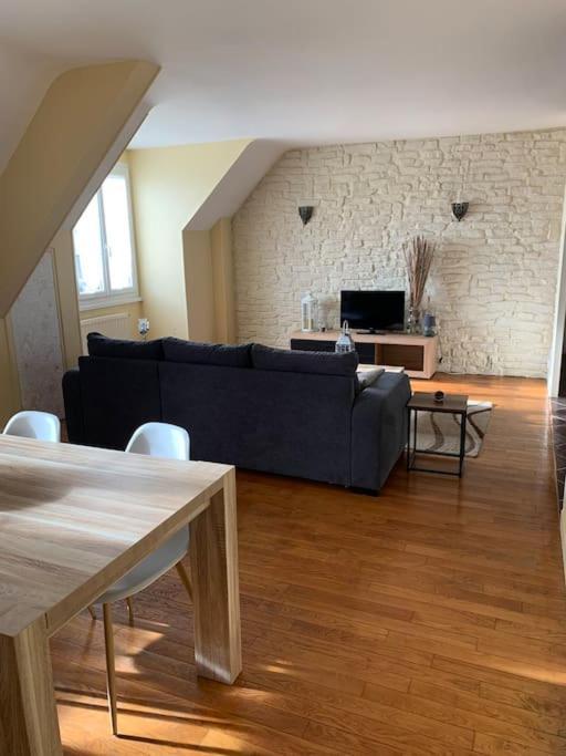 Nevers, Appartement De Standing Proche De La Gare Exteriér fotografie